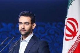 رئیس جمهور : می گویند از وزیر جوان دولت شکایت می‌کنند، در حالی که او به نفع مردم کار می‌کند و به دستورات بی‌ربط اعتنا ندارد