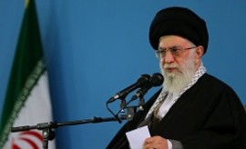 رهبر معظم انقلاب : اقتصاد مقاومتی با تکرار زبانی به نتیجه نمی‌رسد / امروز فشار واردات، کشور را دارد از پا درمی‌آورد