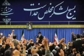 رهبر معظم انقلاب : با تمدید مذاکرات مخالف نیستیم/ اگر حرف منطقی و قرارهای عادلانه مطرح شود قبول می‌کنیم/ اگر مذاکرات به نتیجه نرسد امریکا بیش از همه ضرر می‌کند