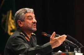 واکنش سپاه  به تضعیف شورای نگهبان / سردار سرلشکر پاسدار محمد علی جعفری  :  کسانی که از مسير همين شورا و با بلند نظری و منش غير جناحی اعضای آن٬ فرصت ظهور در عرصه ی مدیریت کشور را یافته اند٬ باید گفتار سنجيده تری داشته باشند 