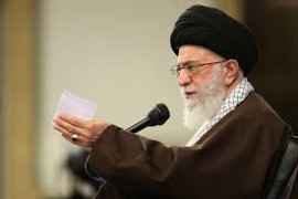 حضرت آیت‌الله خامنه‌ای : حوادث اخیر جنوب کشور حقیقتاً دل انسان را می‌خراشد/ این حرف که وضعیت فعلی نتیجه به فکر نبودن گذشتگان است مشکلی را حل نمی‌کند