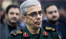 سرلشکر باقری : به شرکت کنندگان در رقص شمشیر اخیر سعودی ها هشدار می دهیم از فرجام تروریست های مهاجم هفده خردادماه عبرت بگیرند و از پرورش و تکرار خطا حتی در ذهن و خیال خود خودداری کنند