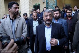 سردارجعفری در مراسم ترحیم مادر دکتراحمدی نژاد
