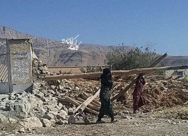 زلزله کرمانشاه یک قاب بدون شرح