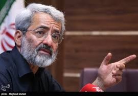 در مورد مسأله فلسطین بیشتر درگیر شعار و شور هستیم / عباس سلیمی نمین : اینکه الان یک مسؤولی برای درمان به انگلیس می رود و توسط جامعه هو می شود نشان می دهد انقلاب فرهنگی توانسته به توفیقاتی دست پیدا کند