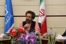 در یک سال آینده اتفاقات بزرگی در ساختارهای سیاسی، اقتصادی در جامعه ایران رخ خواهد داد/ باید وارد مذاکره شویم